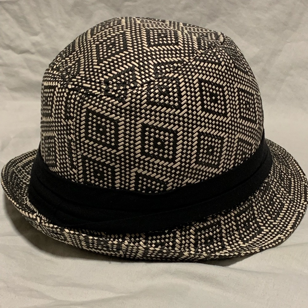 Roxy Hat